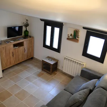 Appartement Casa Con Encanto En El Centro De Peralada: 6 Personas, Wifi, Smart Tv, A/c - Es-228-172 Peralada